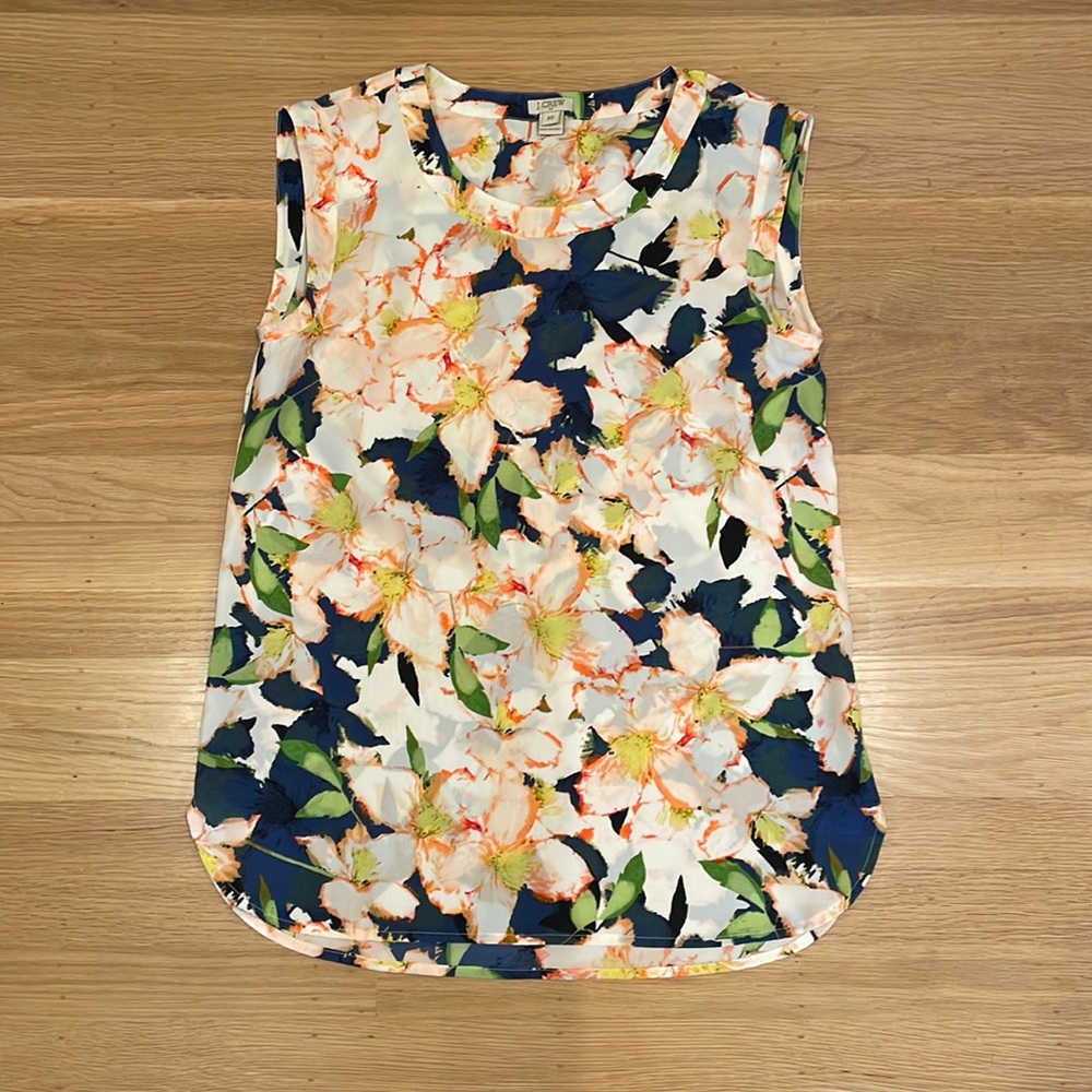 Jcrew factory floral drapey top, size xs